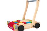 Schlaues Spielzeug: Lauflernwagen von PlayToys