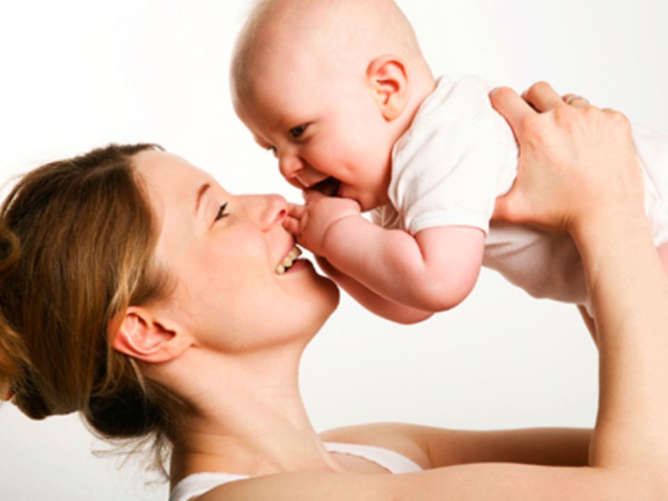 Baby-Liebe: Kann man Babys schon verwöhnen?