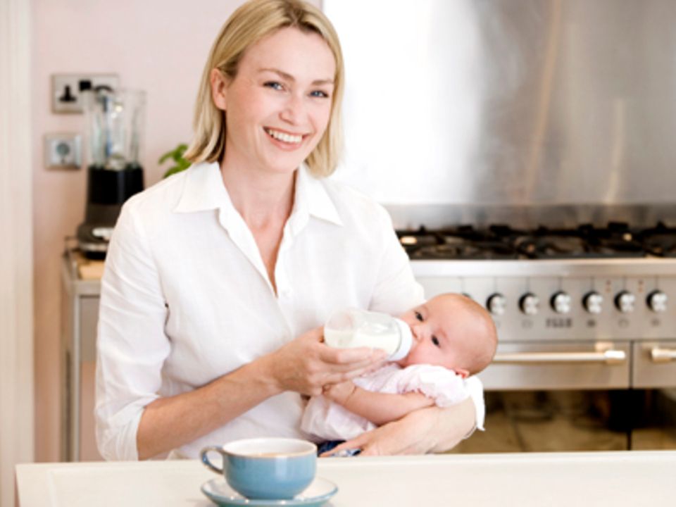 Baby-Ernährung: Die richtige Milch fürs Baby