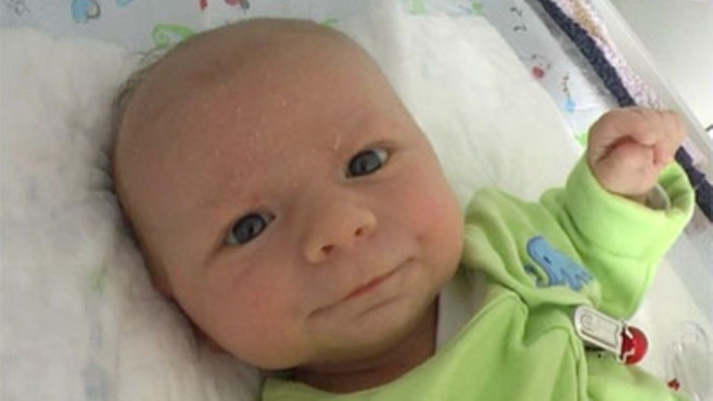 Babyvideoblog: 4. Folge: Wickelgeheimnisse | Eltern.de