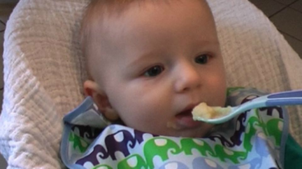 Baby-Entwicklung: Baby mit 25 Wochen: Die 25. Lebenswoche Deines Babys Baby-Entwicklung: Baby mit 25 Wochen: Die 25. Lebenswoche Deines Babys