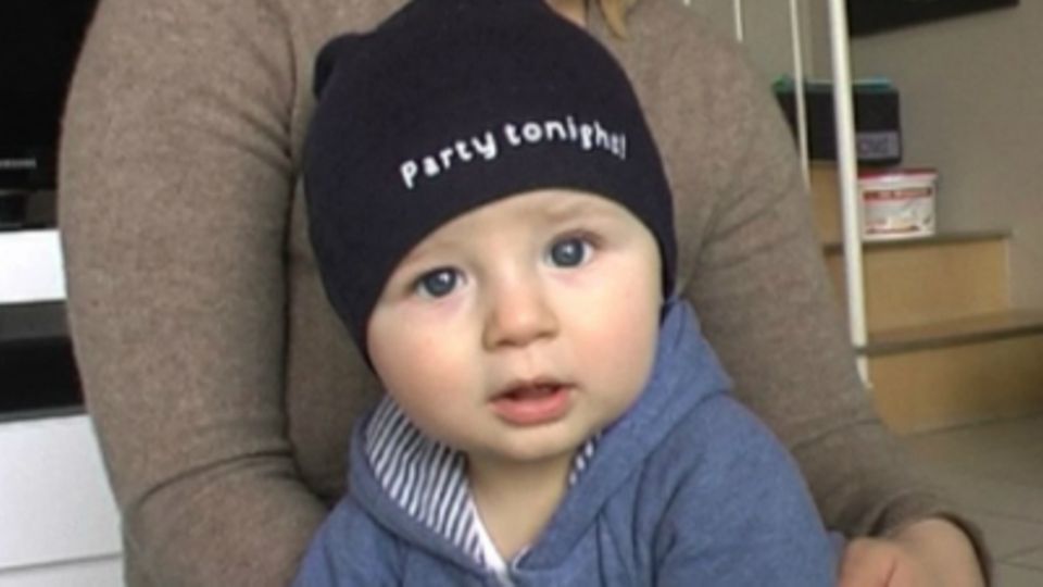 Baby-Entwicklung: Baby mit 28 Wochen: Die 28. Lebenswoche Deines Babys Baby-Entwicklung: Baby mit 28 Wochen: Die 28. Lebenswoche Deines Babys