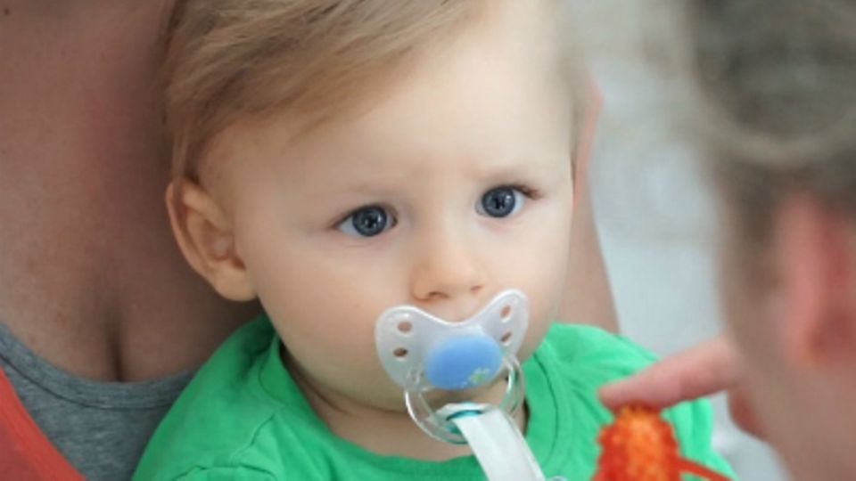 Baby-Entwicklung: Baby mit 47 Wochen: Die 47. Lebenswoche Deines Babys Baby-Entwicklung: Baby mit 47 Wochen: Die 47. Lebenswoche Deines Babys