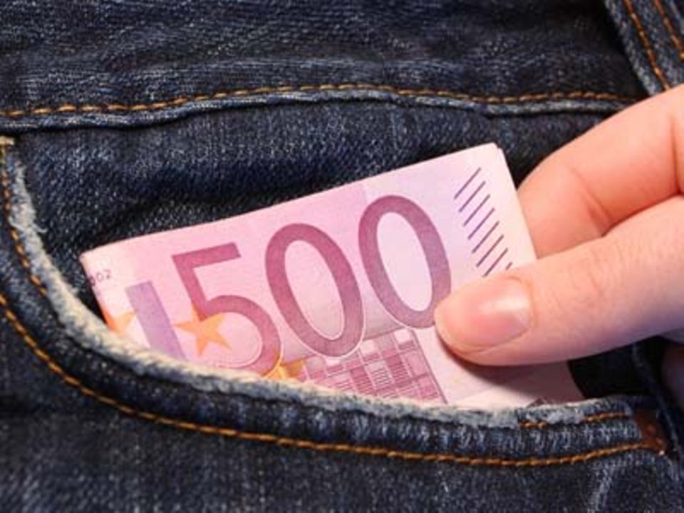 Konjunkturpaket II: Was würden Sie mit 500 Euro machen?