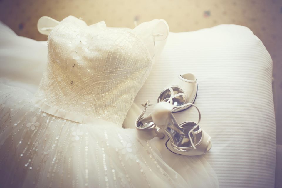 Hochzeitskleider für Schwangere: So trauen wir uns zu dritt! Hochzeitskleider für Schwangere: So trauen wir uns zu dritt!