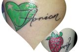 Die Erdbeere für Emily sitzt am rechten Unterarm und das Herzchen für Florian am linken Unterarm.