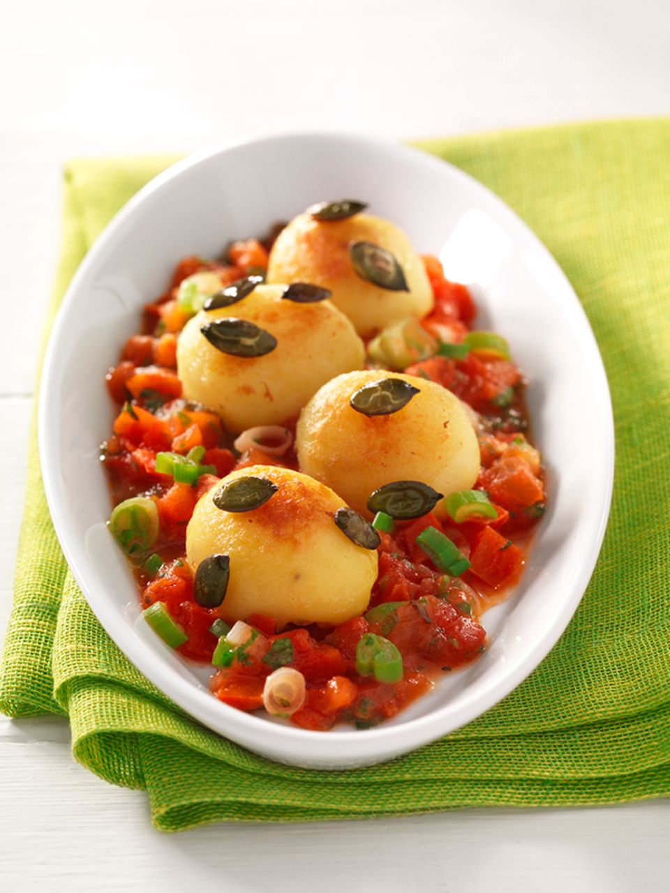 Mini-Kartoffeln in Tomatensauce