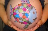 ...so schillernd war auch meine zweite Schwangerschaft..mit allen Facetten :-) Daher also als Symbol der kleine Regenbogenfisch. 36.SSW und es wird ein Mädel (Leni)