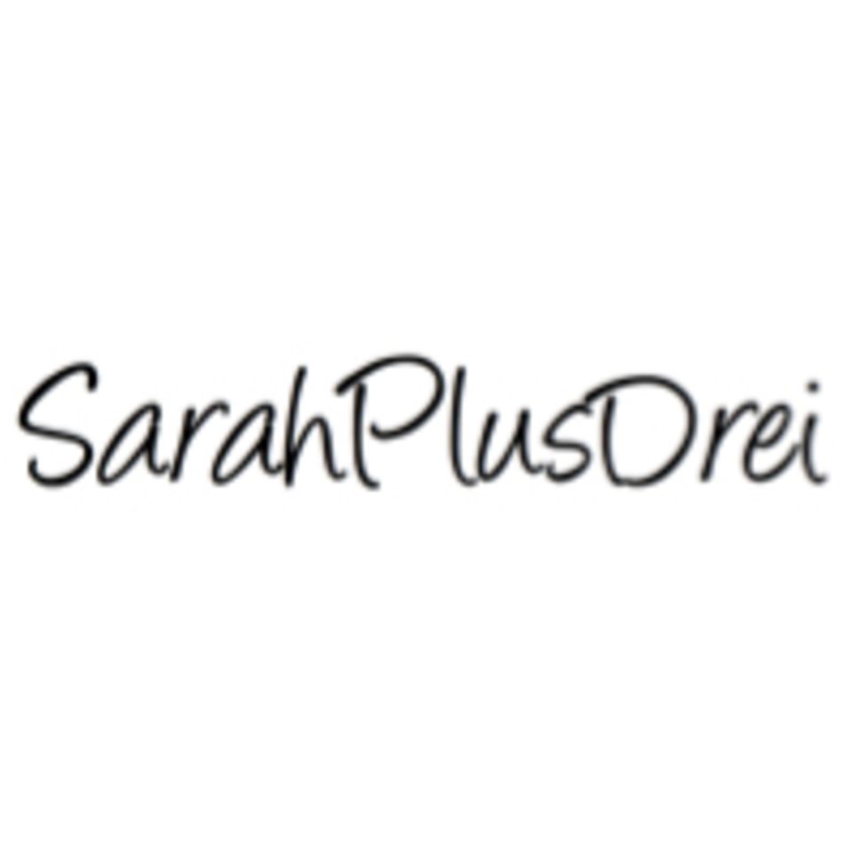 SarahPlusDrei
