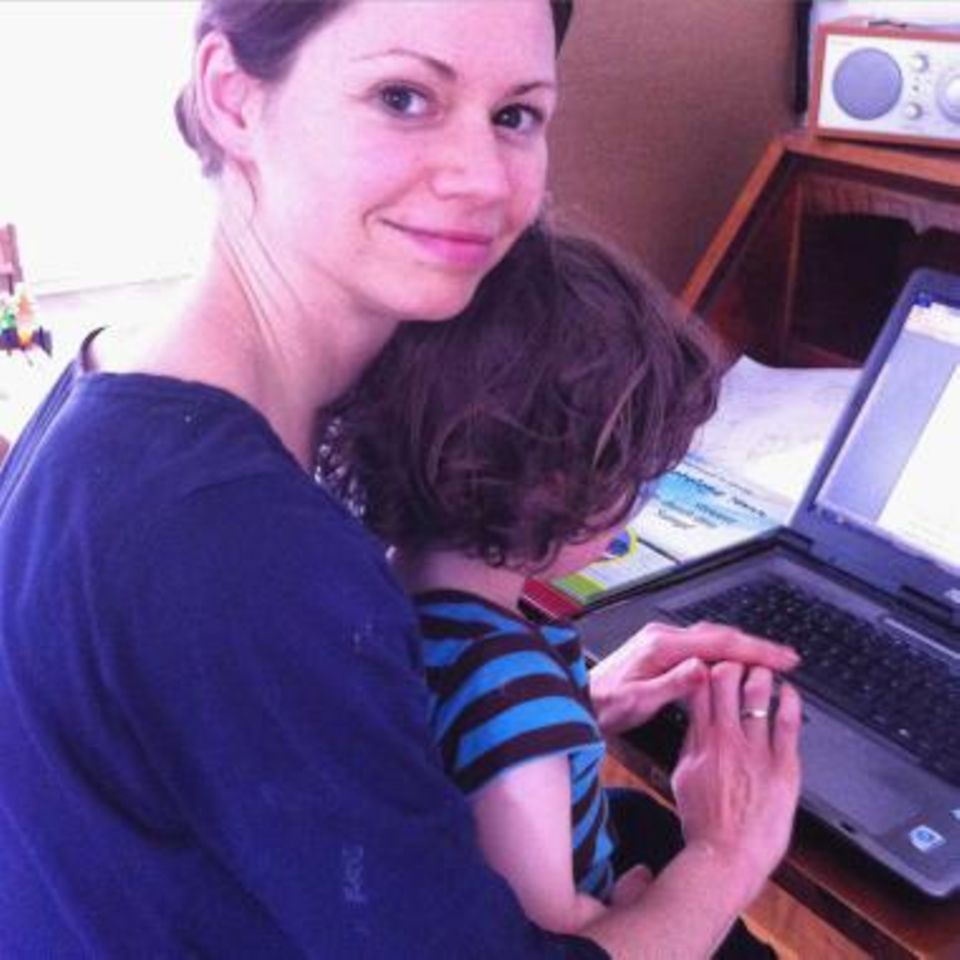 Eine ganz normale Mama: Home Office mit Kind – die ungeschminkte Wahrheit Eine ganz normale Mama: Home Office mit Kind – die ungeschminkte Wahrheit