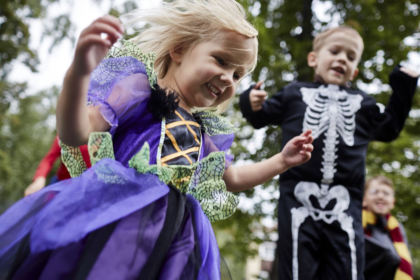 Halloween: Coole Spiele für kleine Gespenster