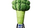Oft mögen Kinder grünes Gemüse nicht essen. Aber dieser Knuddel-Brokkoli sorgt für ein paar Pluspunkte.