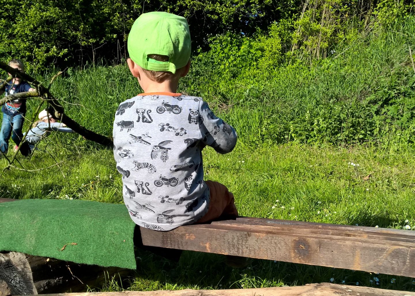 Mutter & Söhnchen Musst du Pipi machen? Endlich windelfrei mit drei Jahren Eltern.de