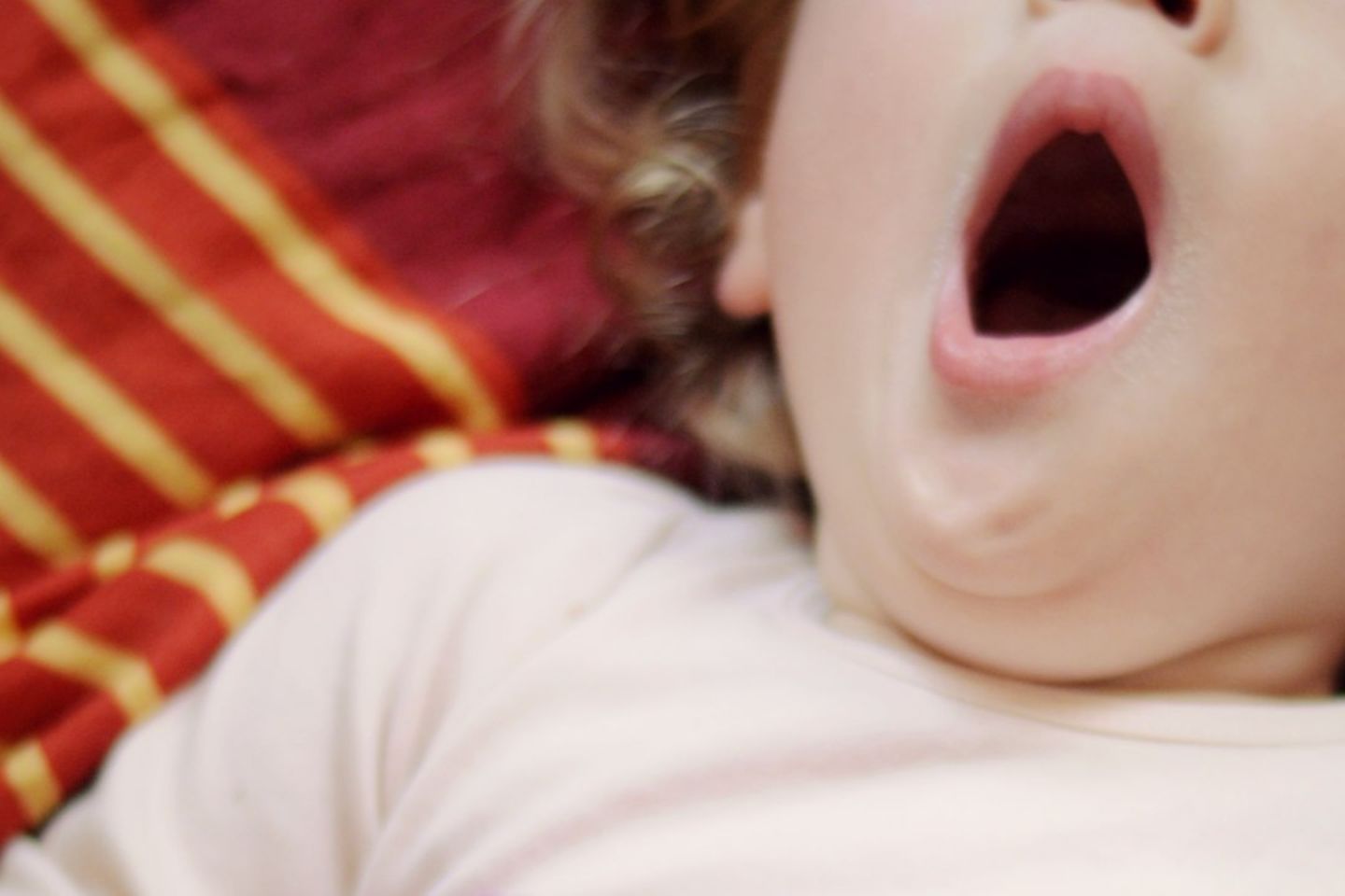 Wiebke Verflixter Alltag: Unser Kind schläft alleine ein - das war unser Weg Wiebke Verflixter Alltag: Unser Kind schläft alleine ein - das war unser Weg