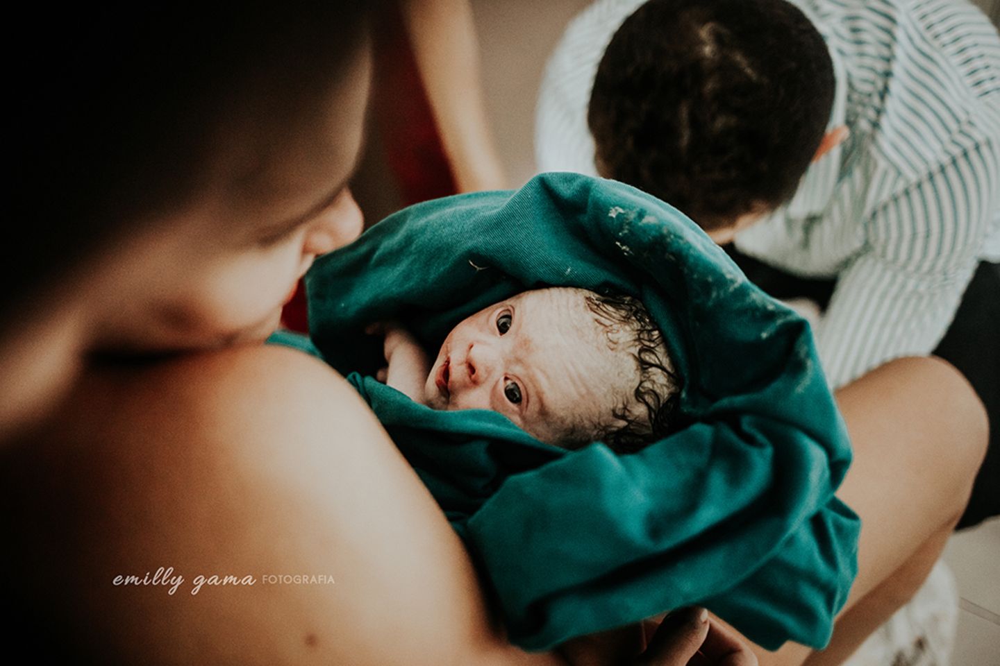 Видео рождение жизни. Процесс рождения ребенка. Профессиональная фотосессия родов.