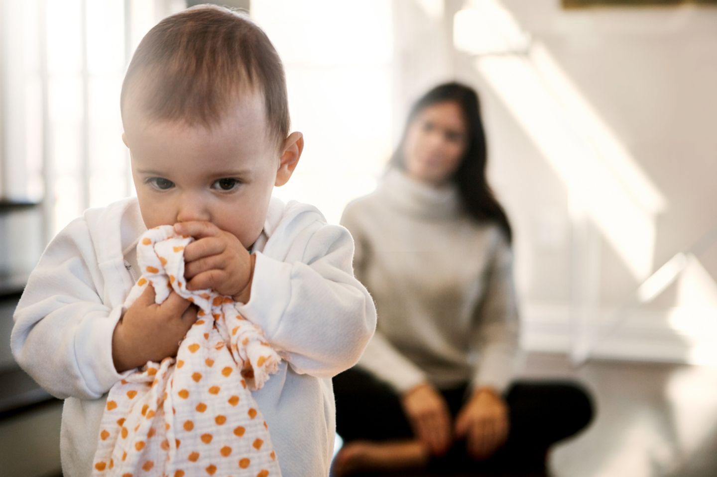 Angstgefühle: Warum Fremdeln für Babys so wichtig ist