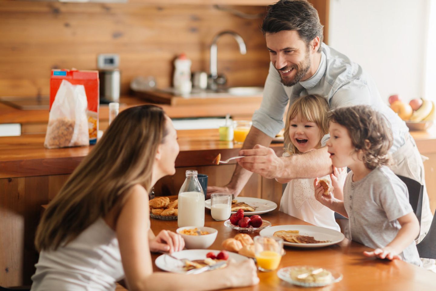 Mama steht Kopf - Sonntags gibt es Pancakes! Mama steht Kopf - Sonntags gibt es Pancakes!