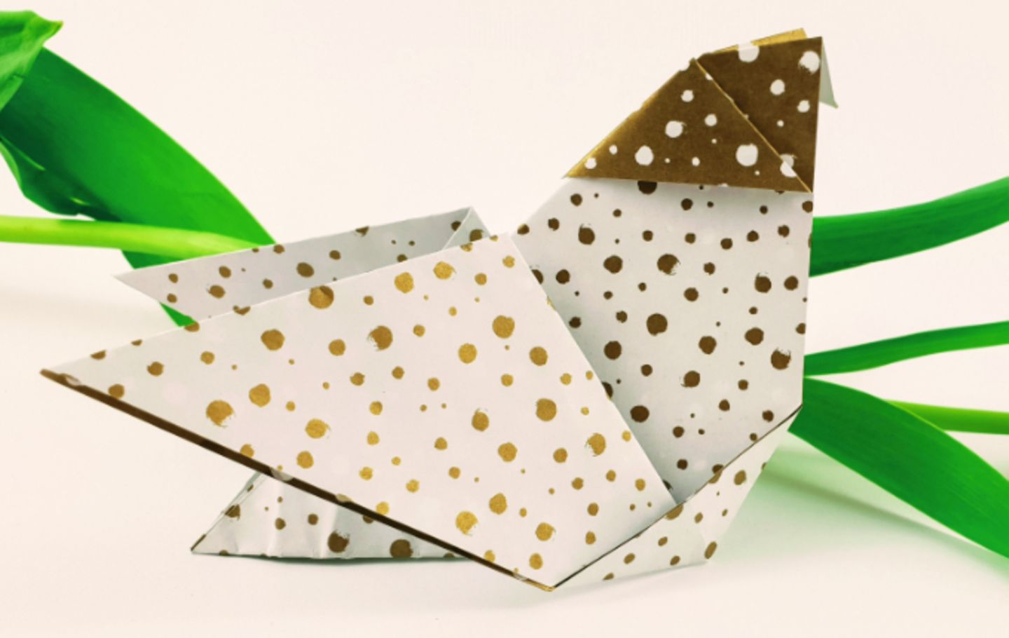Milchtropfen: Origami Huhn basteln Milchtropfen: Origami Huhn basteln