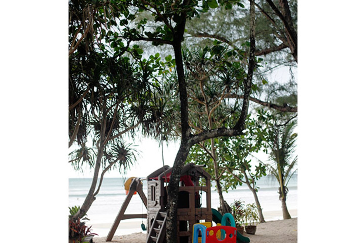 Spielplatz am Strand in Thailand