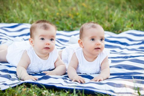 Kinder Jungs für Zwillinge Topomini für Zwillinge Latzhosen mit Pullover für Zwillinge 