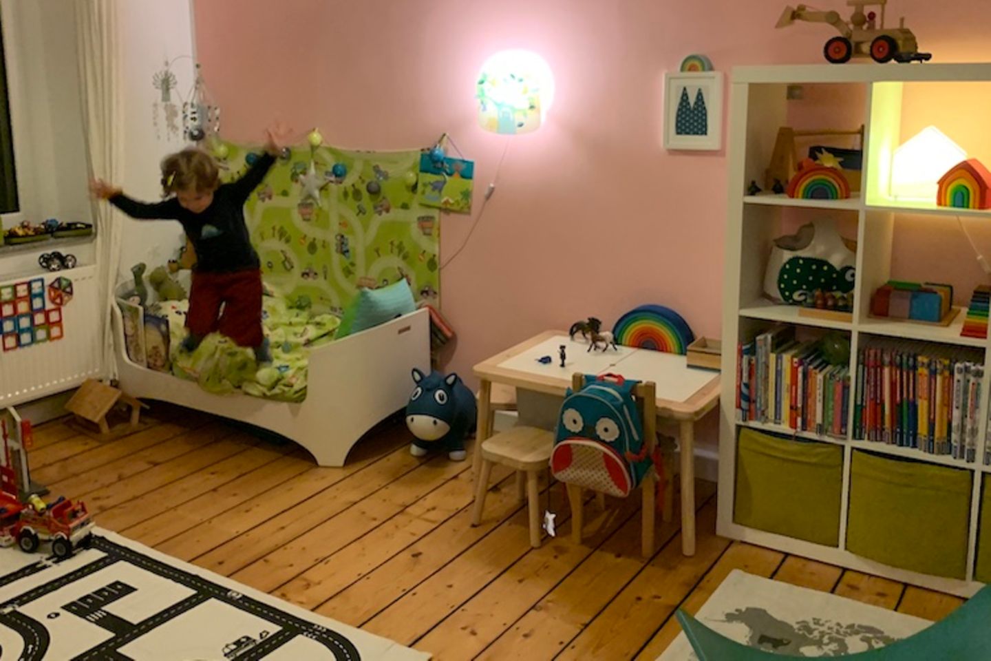 BloggerMumof3Boys: Ein rosa Jungstraum für den Kleinen - das neue Kinderzimmer