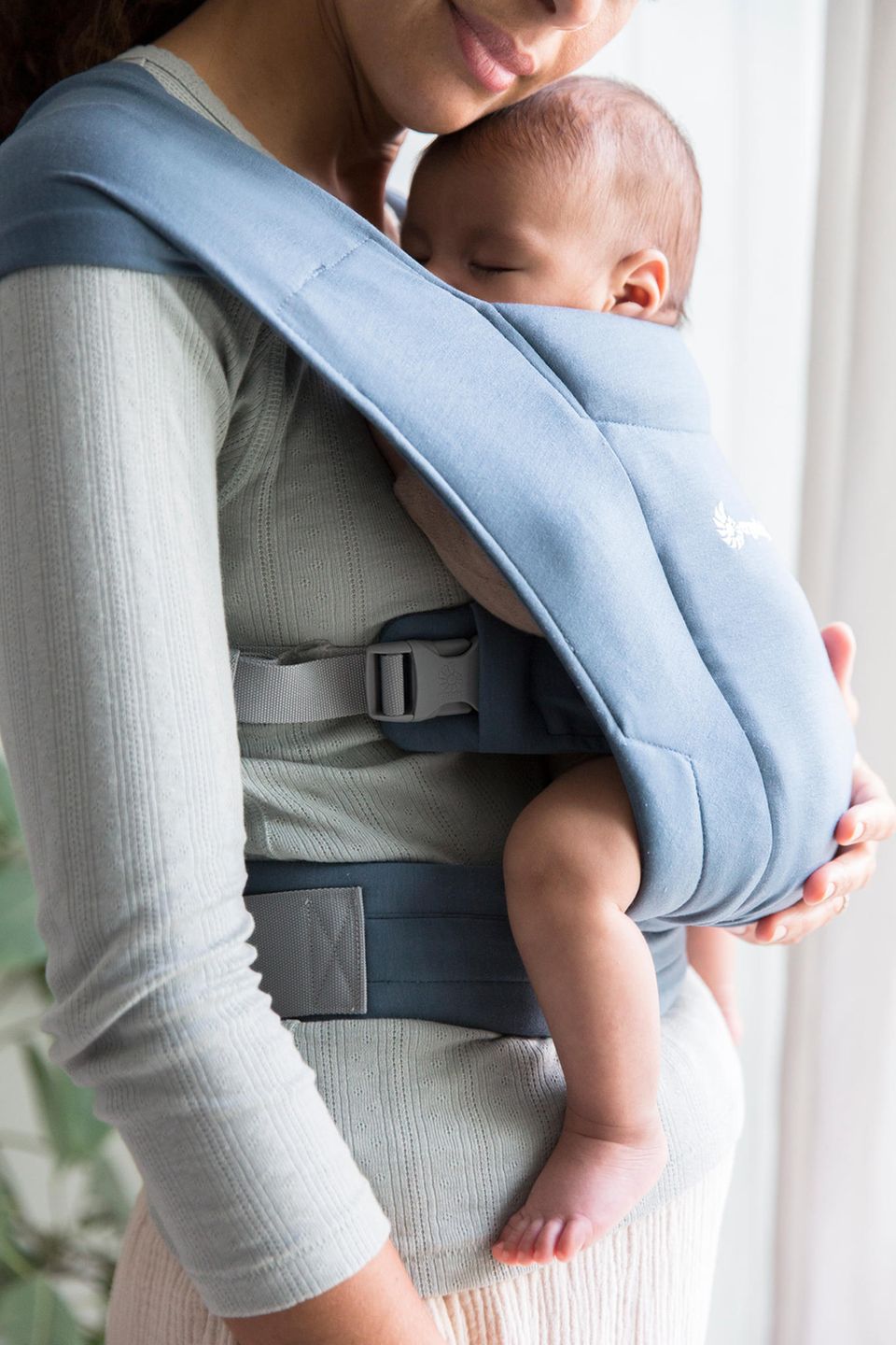 Gewinnspiel: Für rundum zufriedene Babys: HiPP Wundschutz & Babytrage von Ergobaby Gewinnspiel: Für rundum zufriedene Babys: HiPP Wundschutz & Babytrage von Ergobaby