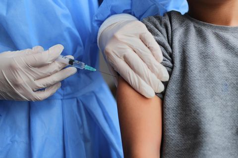 Impfpanne in Hannover: Dutzenden Kindern wird Impfdosis für Erwachsene verabreicht