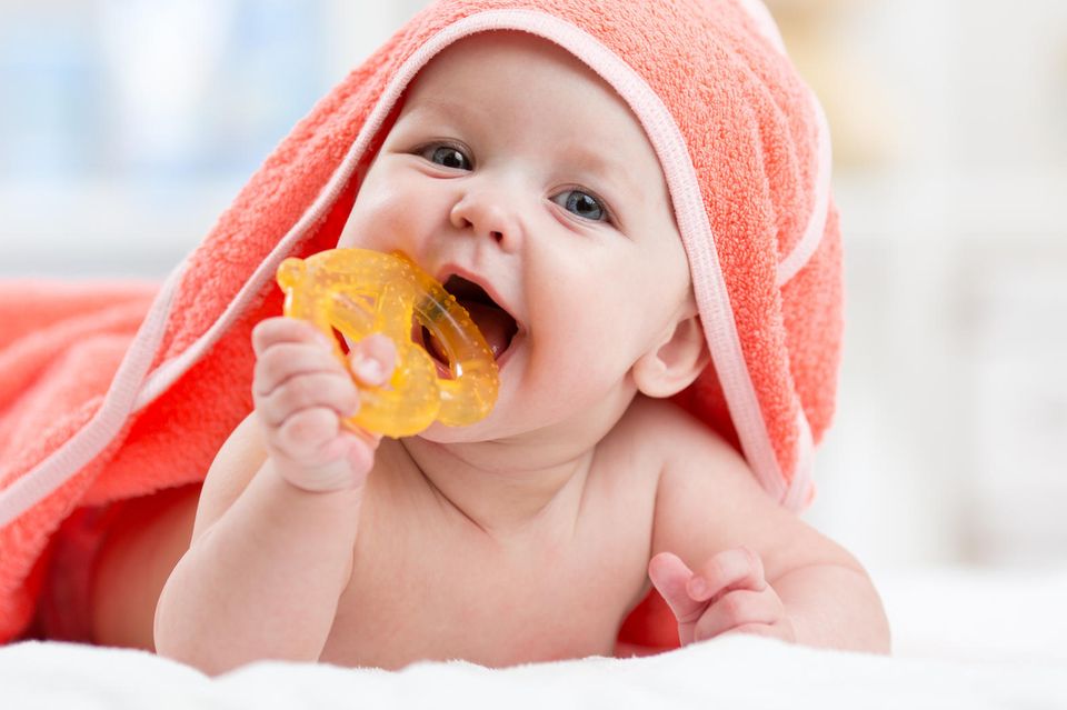 Die orale Phase ist ein wichtiger Teil der Entwicklung deines Babys.