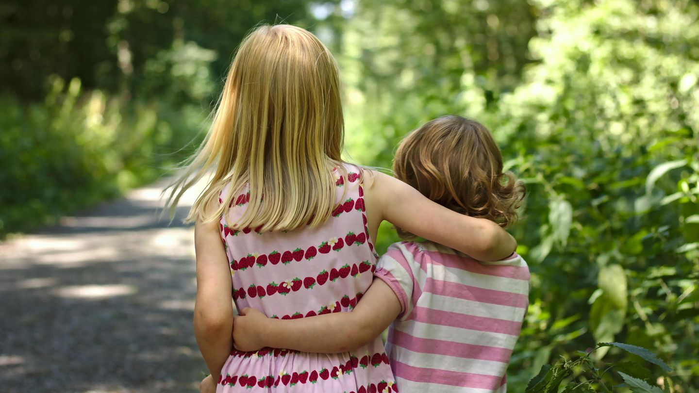 Geschwisterkinder: Rivalen und Freunde | Eltern.de