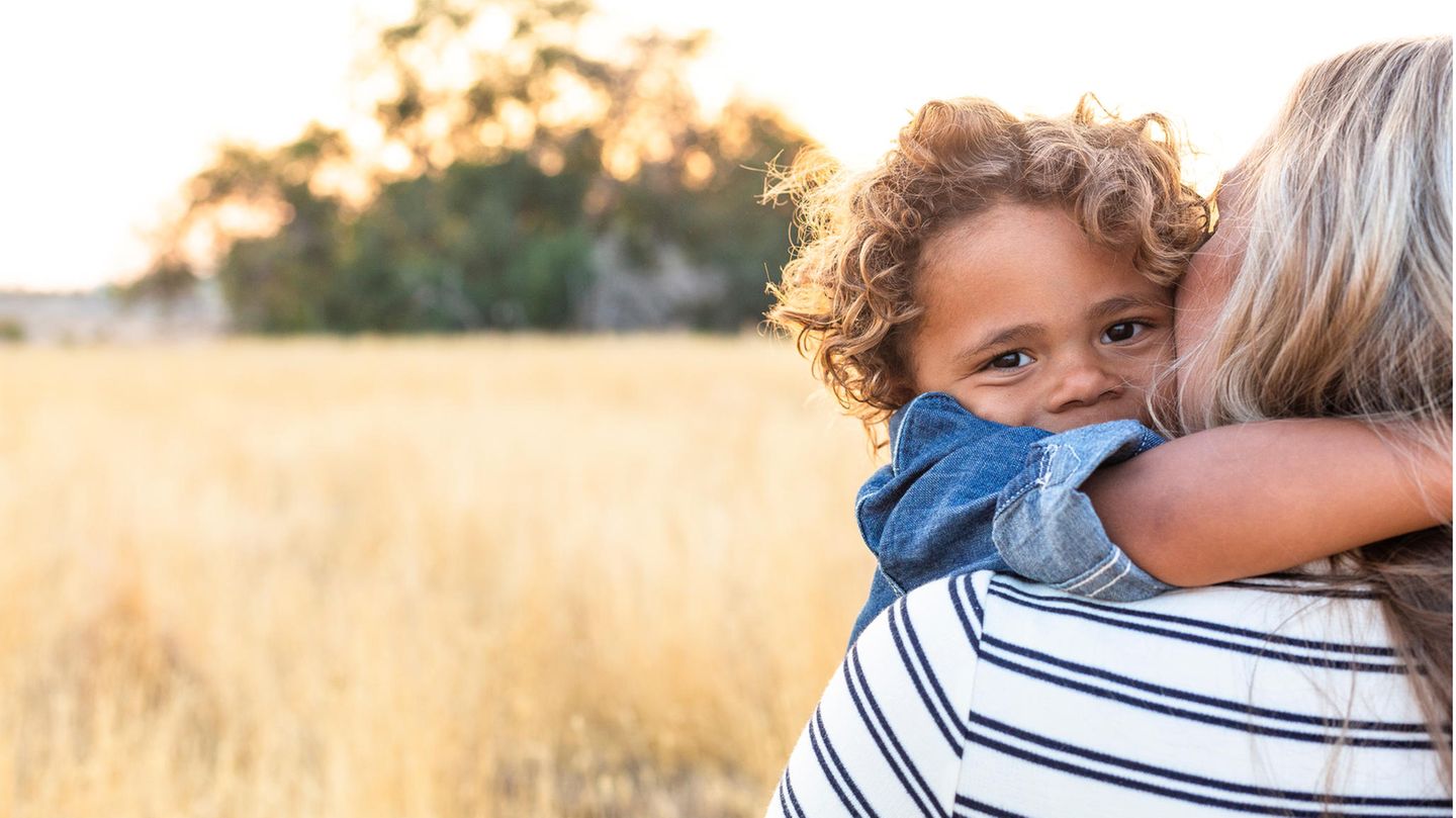 Adoption Diese 20 Taktlosen Sprüche Können Adoptiveltern Nicht Mehr Hören Elternde 