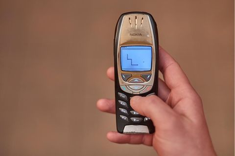 Snake auf einem alten Nokia-Handy