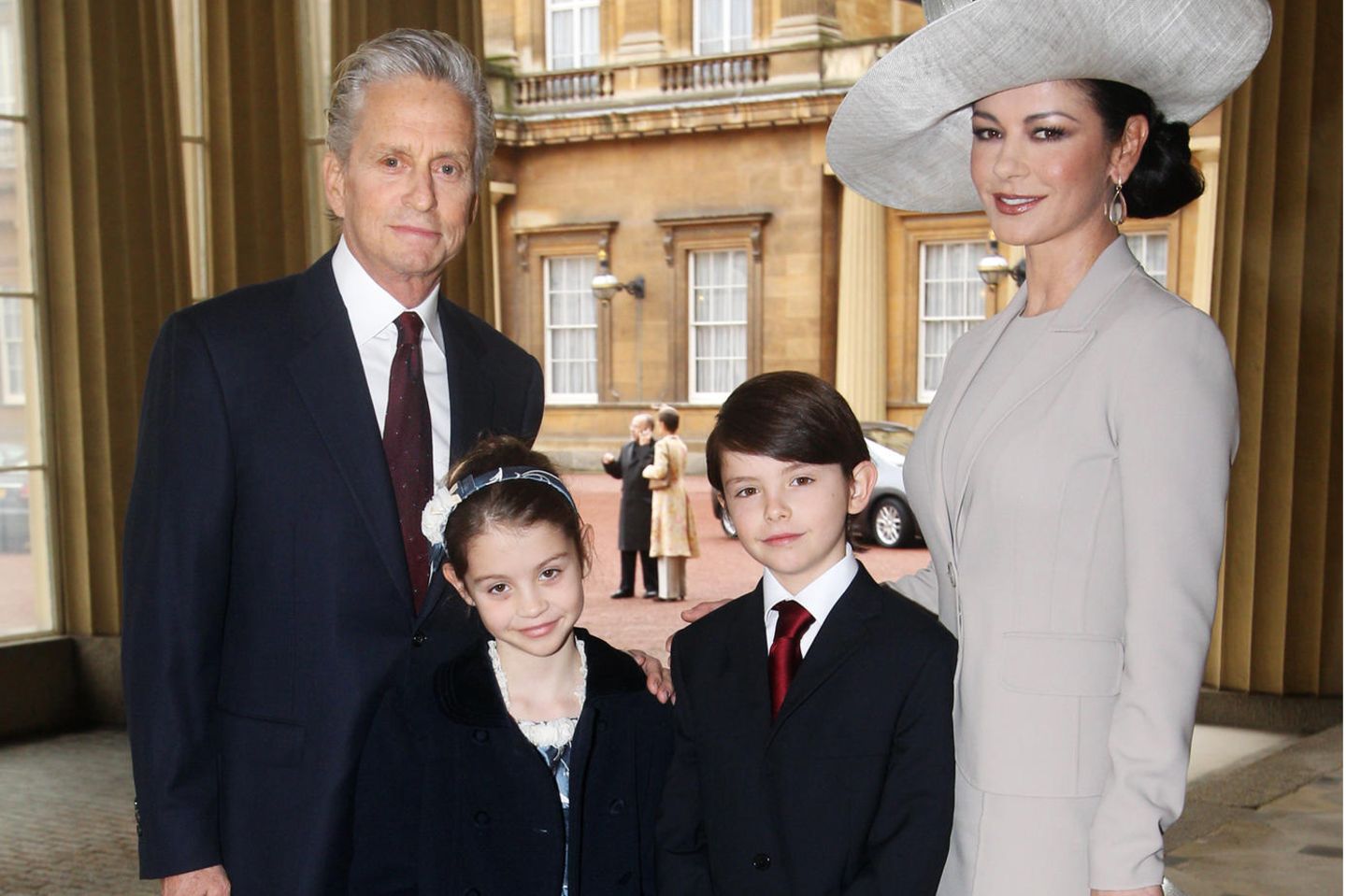 Stars plaudern über das Familienleben: Michael Douglas mit seiner Familie