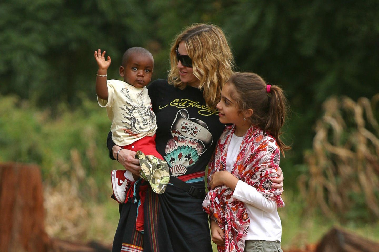 Stars plaudern über das Familienleben: Madonna mit Tochter Lourdes und Baby David Banda