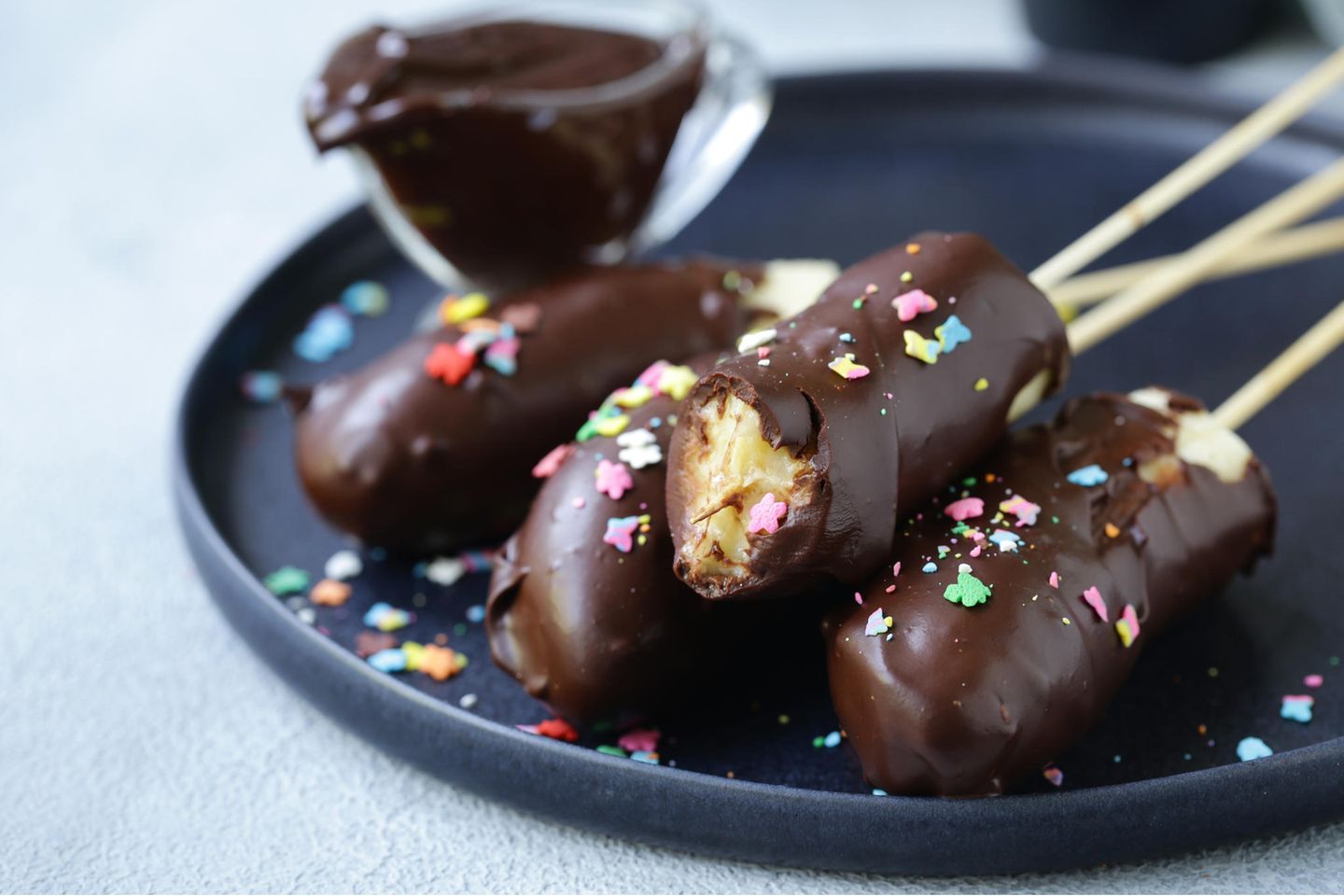 Kinderbuffet auf Hochzeiten: Bananenspieße