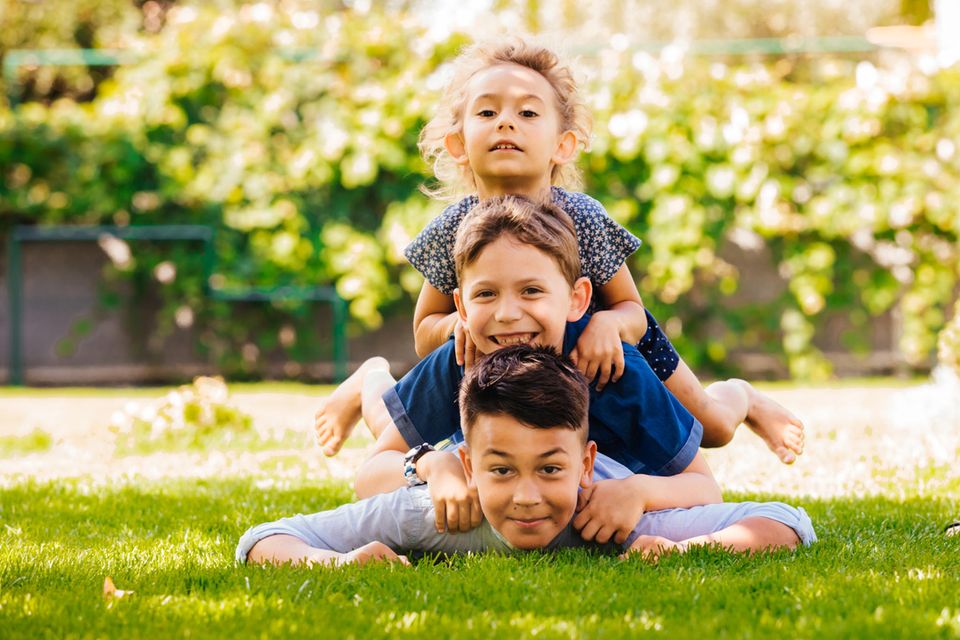 Erziehung: 3 Stärken, die Mittelkinder in jungen Jahren erlernen