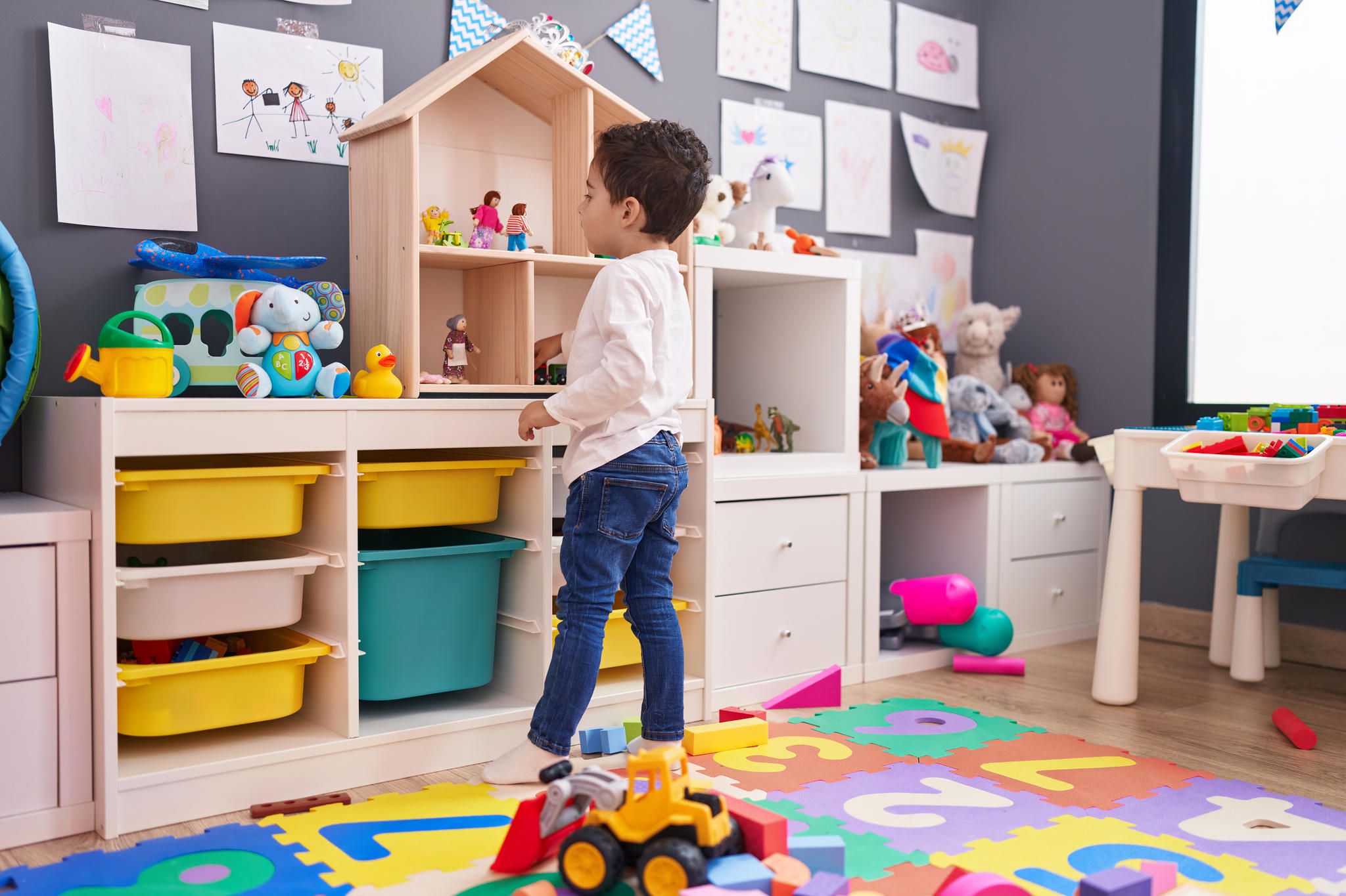 Spielzimmer Ideen So gelingt das Spielparadies   Eltern.de