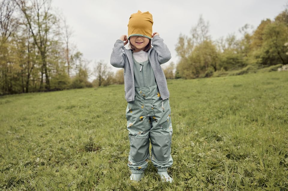 Anziehen im Zwiebellook – da machen Kids gerne mit