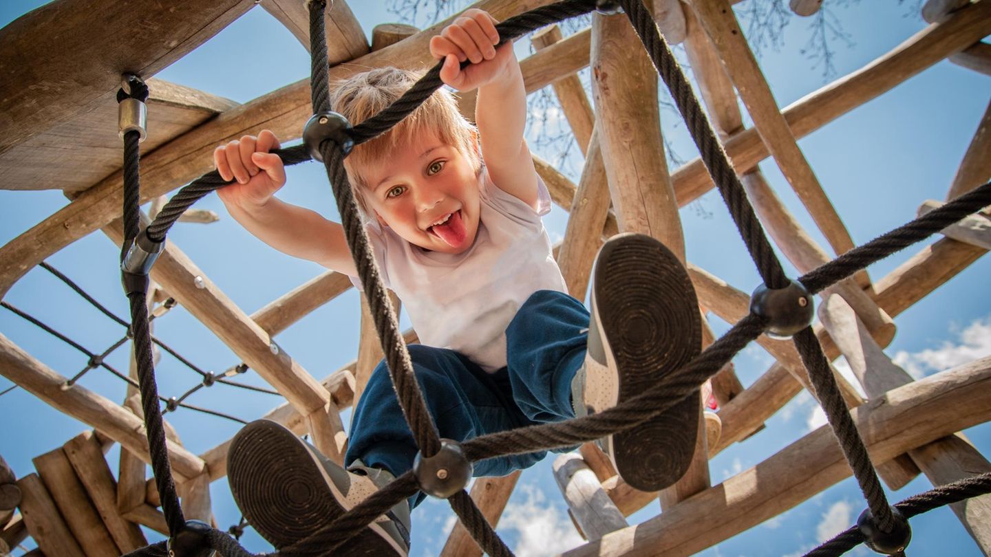 Toben für die Gesundheit: Warum genug Bewegung für Kinder so wichtig ist