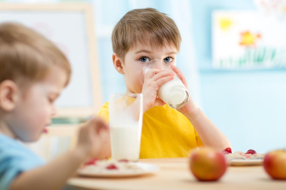 Jod für Kinder: Wie Eltern den Jodbedarf ihrer Kinder sicher abdecken