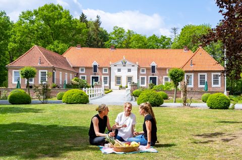 Gewinnspiel: Pures Freizeiterlebnis für die ganze Familie im Familienhotel Emsland