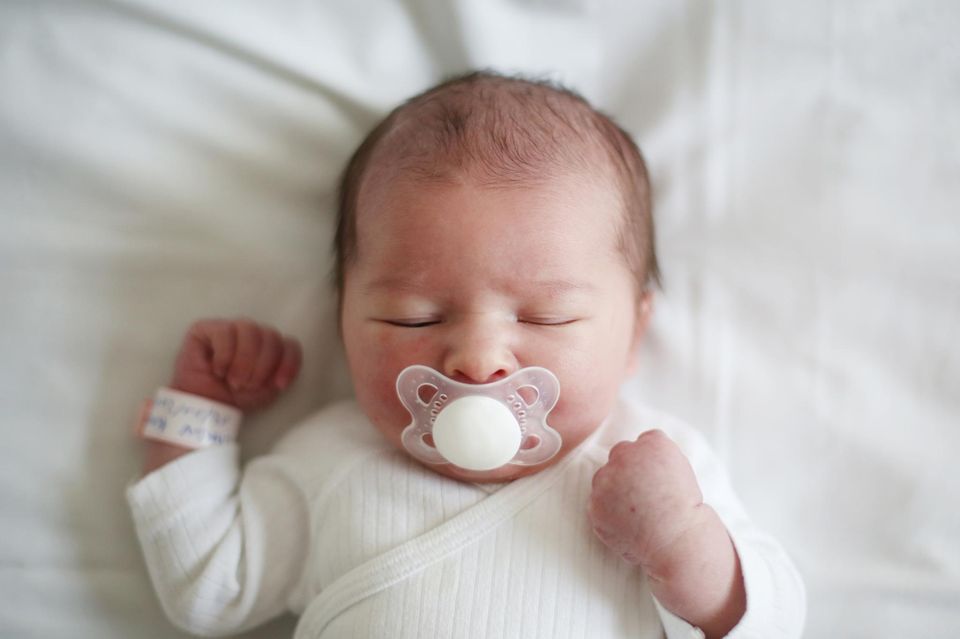 Mütter über den ersten Tag mit ihrem neuen Baby