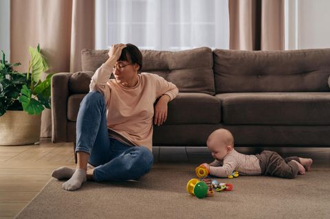Mehr Kinder als gewünscht machen unglücklich